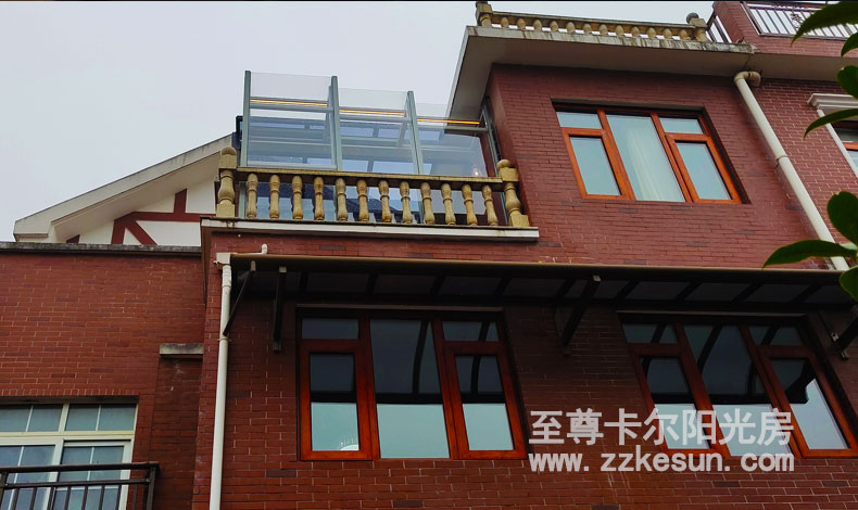 【山水英伦庄园】露天小阳台封星力打鱼游戏平台
功完工！