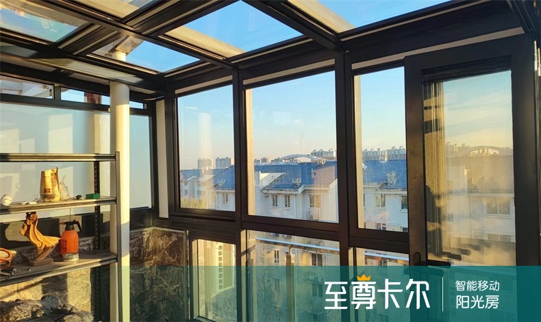 电动伸缩玻璃阳光房