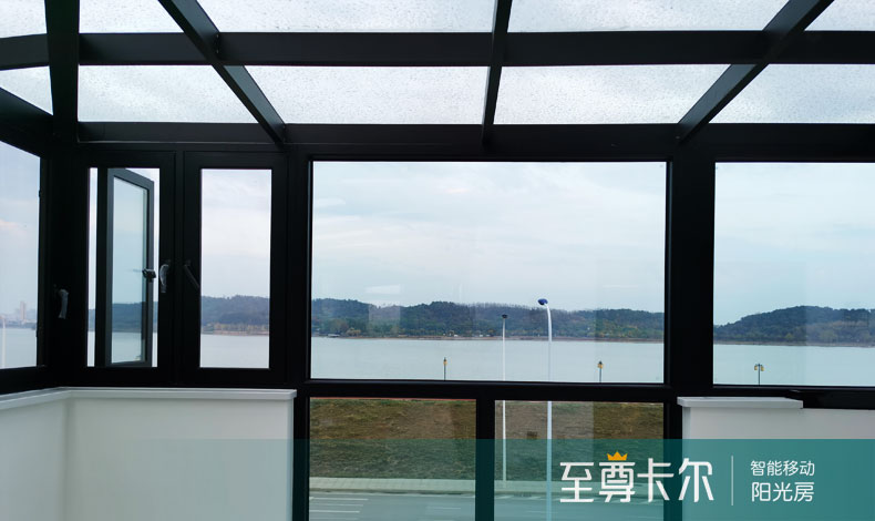 太巴适了！家在湖边的，露台一定要做星力打鱼游戏平台
丨至尊卡尔阳光房