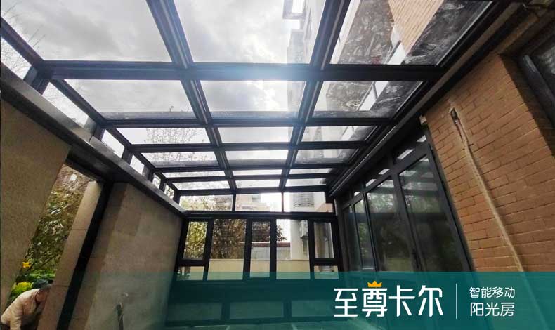 开合屋面